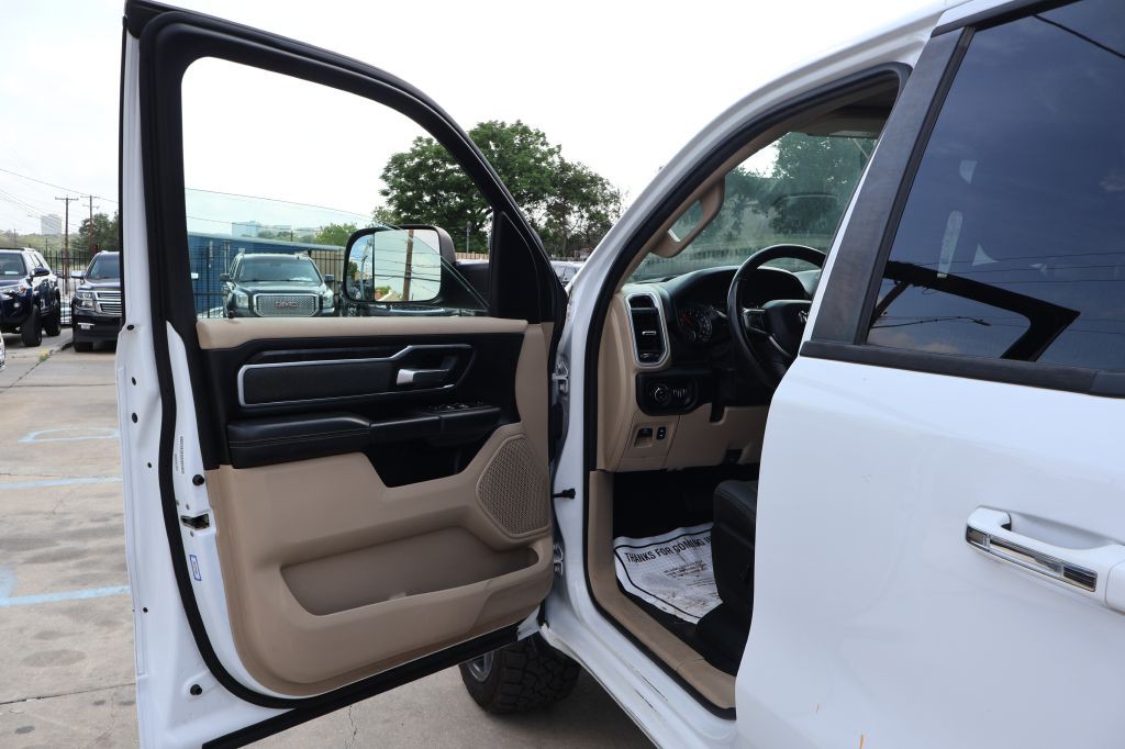 2019 RAM 1500 Image 21