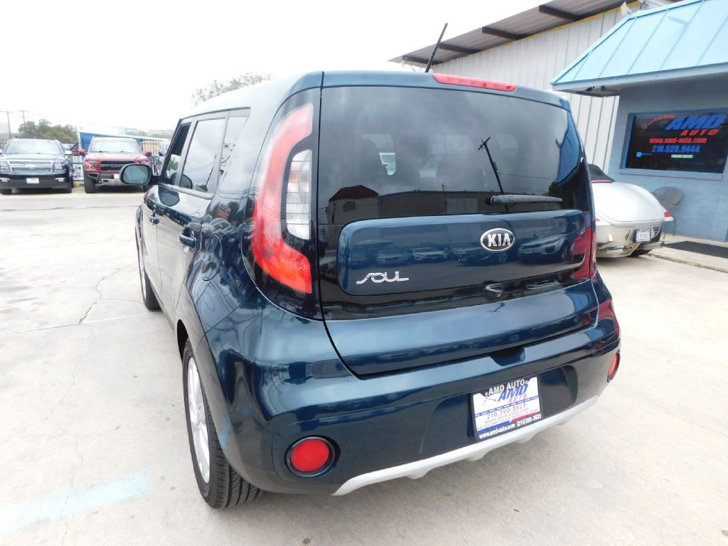 2018 Kia Soul Image 5