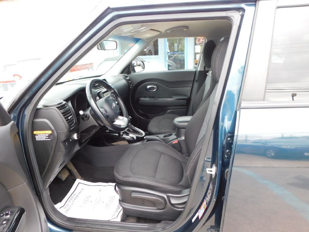 2018 Kia Soul Image 19