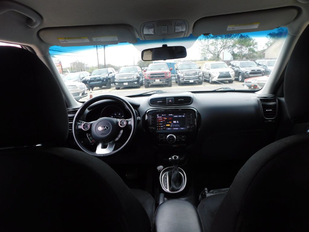 2018 Kia Soul Image 37