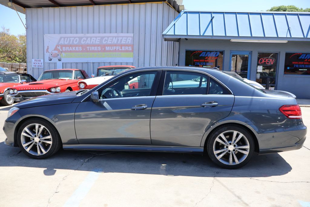 2016 Mercedes-Benz E-Class Image 4