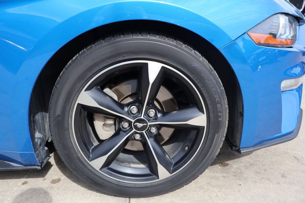 2019 Ford Mustang Image 9