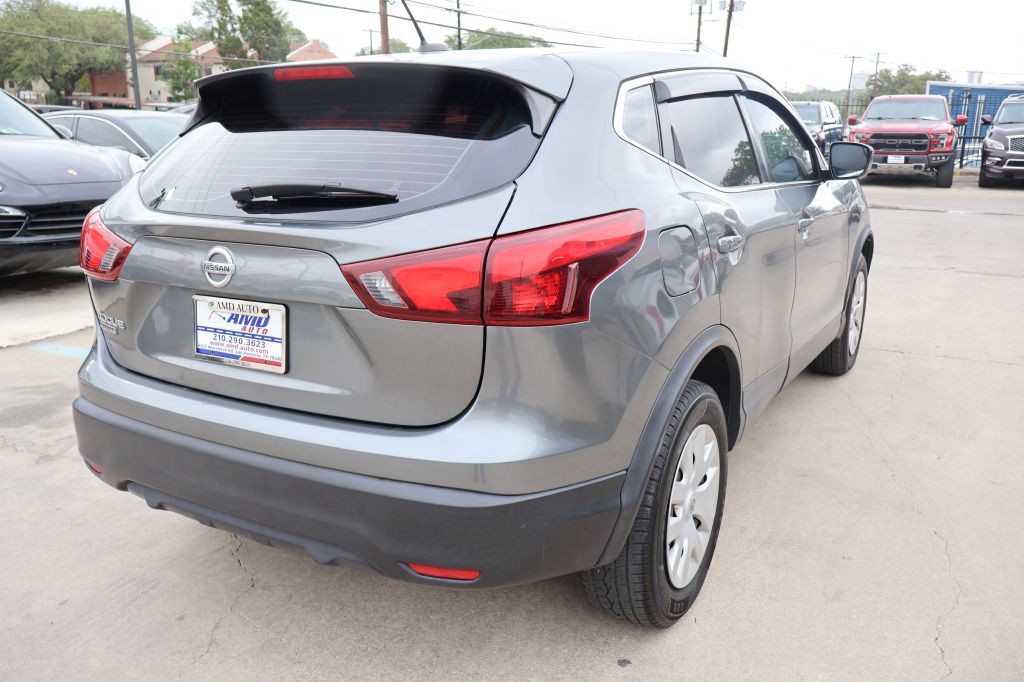 2018 Nissan Rogue Image 7