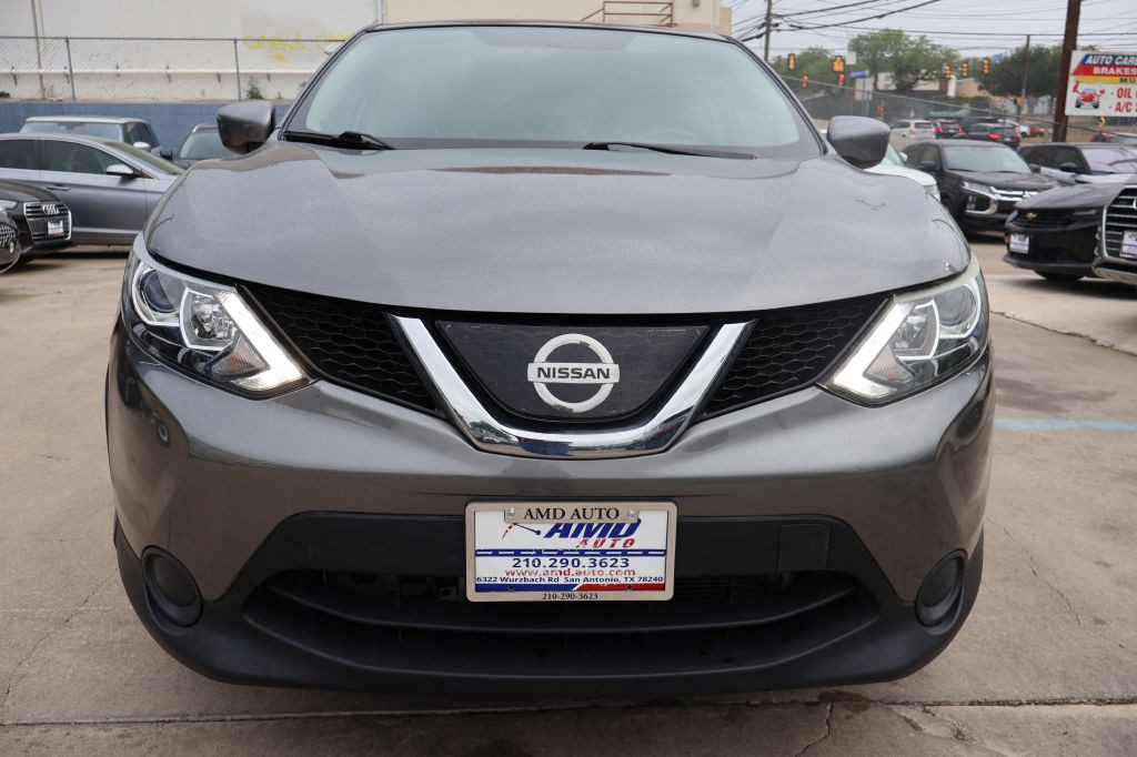 2018 Nissan Rogue Image 42