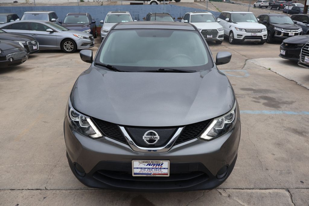 2018 Nissan Rogue Image 43