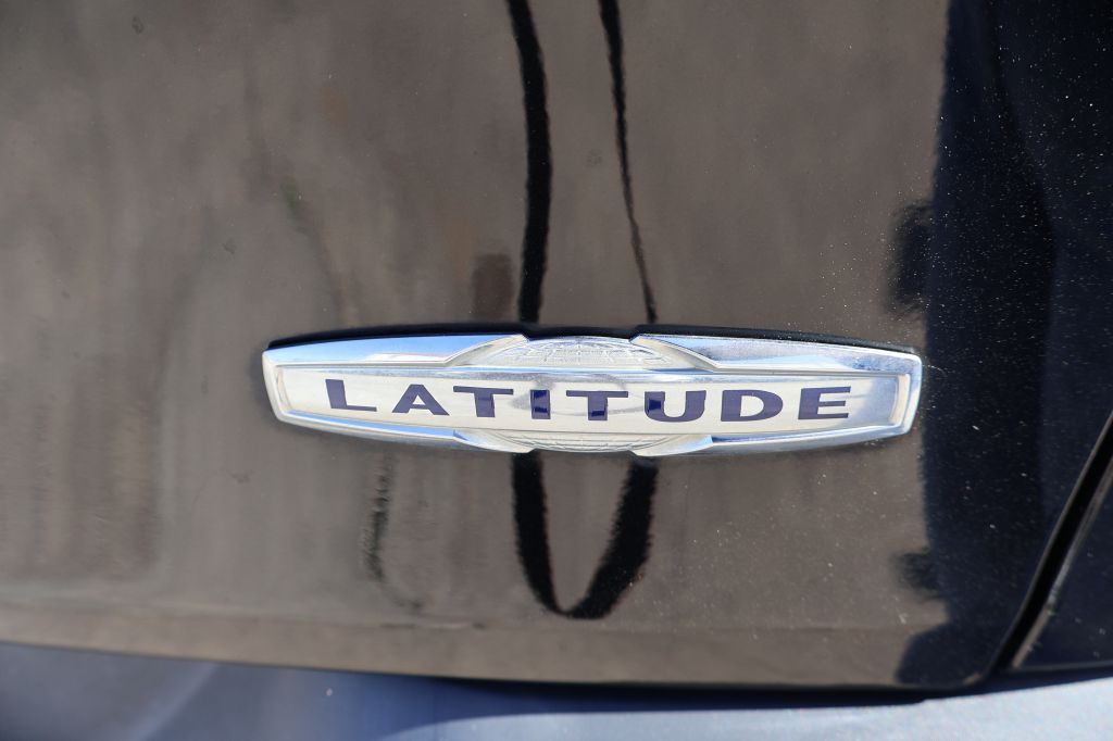 2018 Jeep Cherokee Image 11