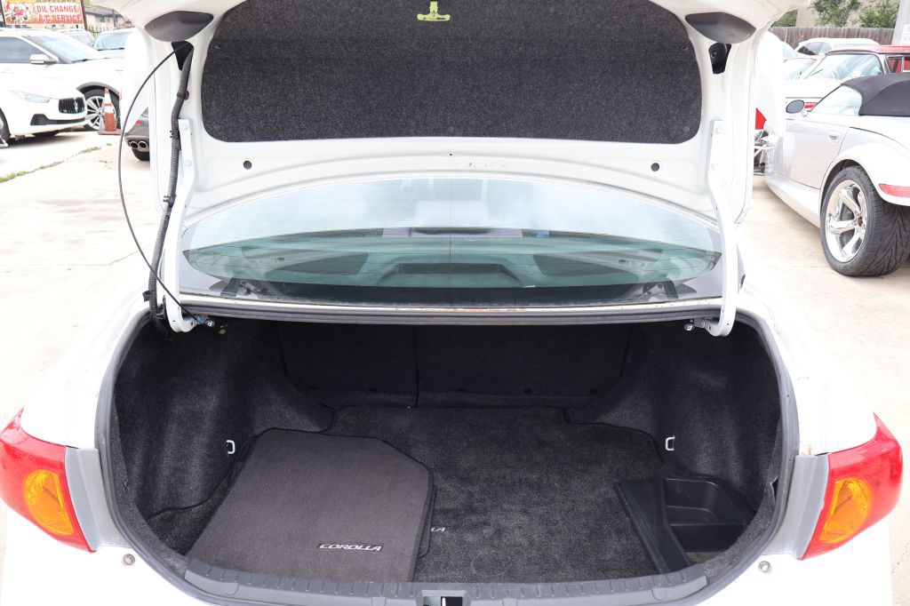 2009 Toyota Corolla Image 10