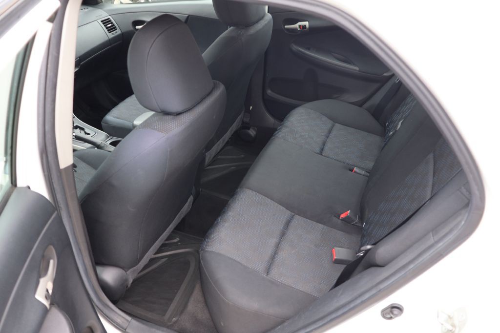 2009 Toyota Corolla Image 15