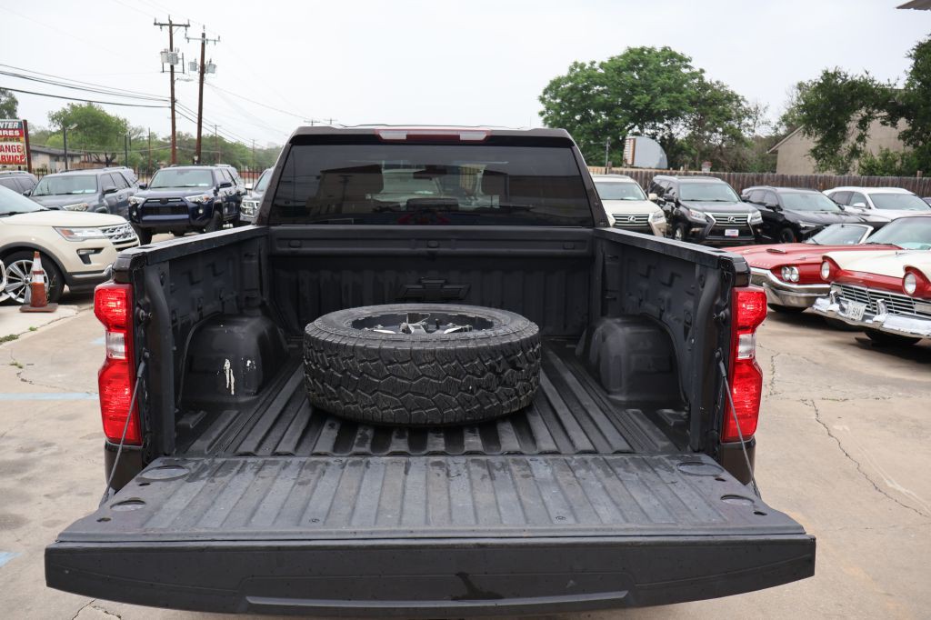 2019 Chevrolet Silverado 1500 Image 18