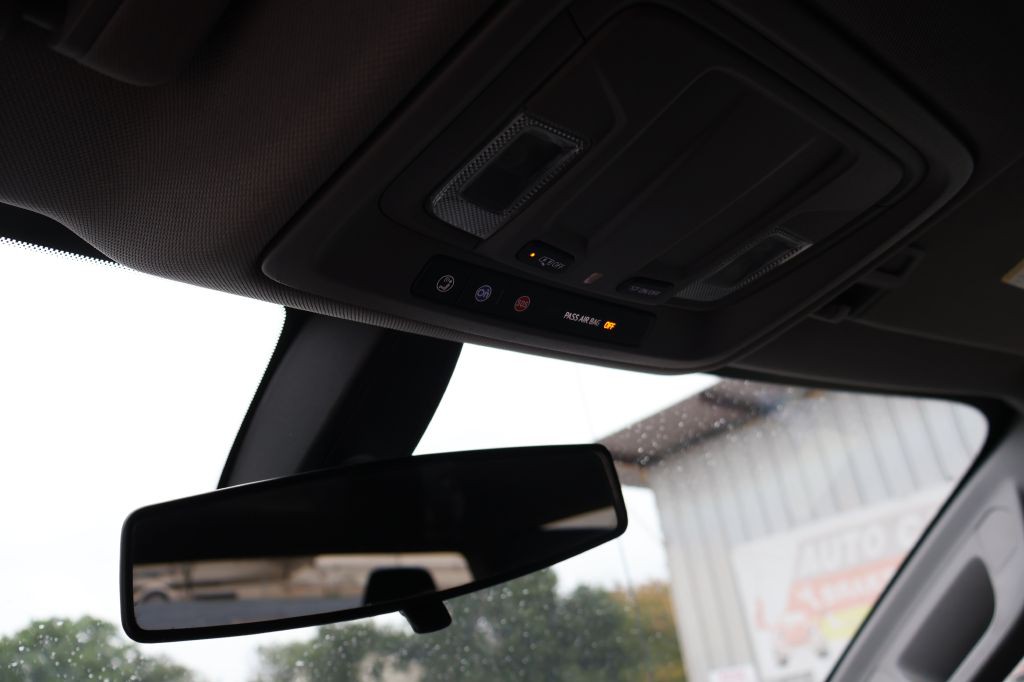 2019 Chevrolet Silverado 1500 Image 37