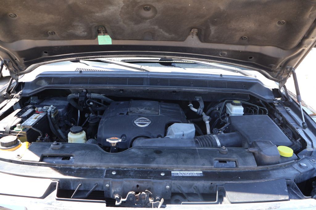 2012 Nissan Armada Image 13