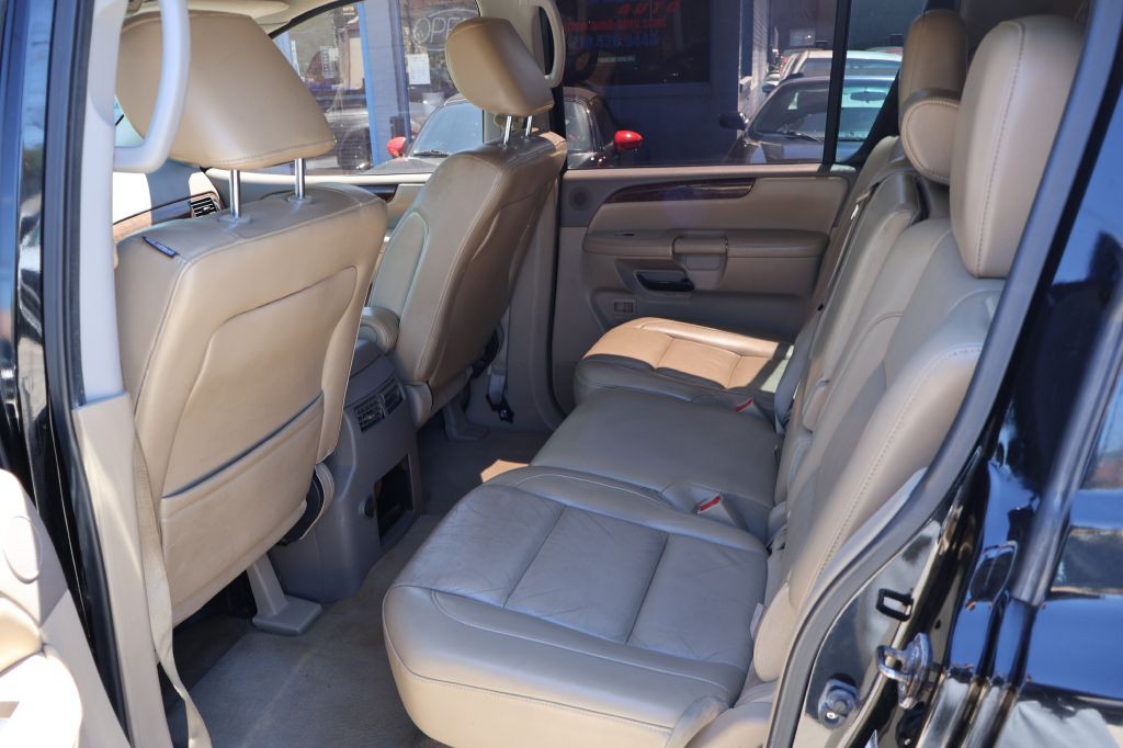 2012 Nissan Armada Image 18