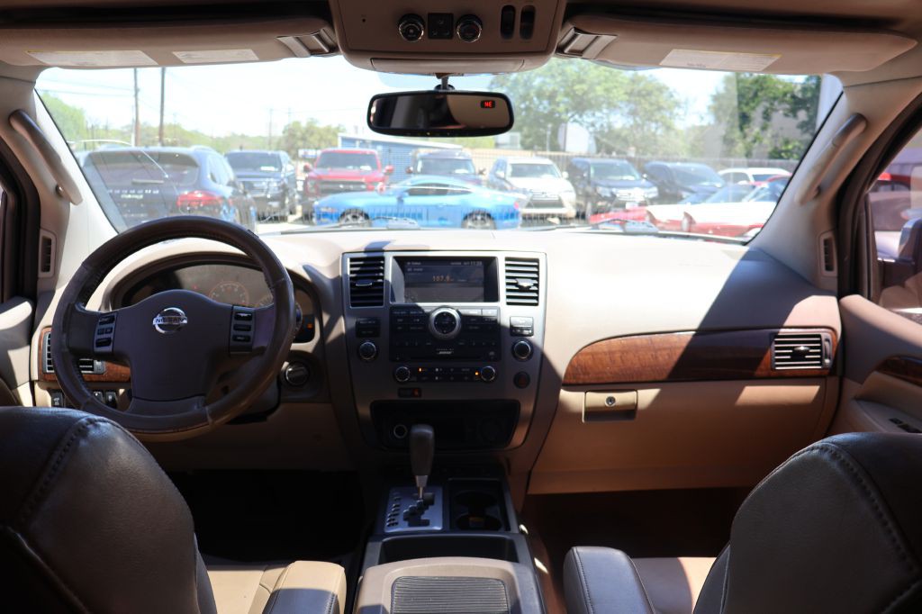 2012 Nissan Armada Image 30