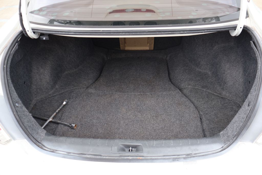 2009 Honda Accord Image 13