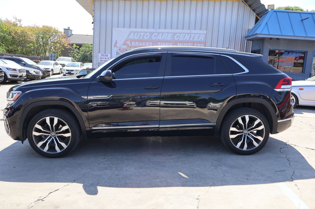 2020 Volkswagen Atlas Cross Sport Image 4