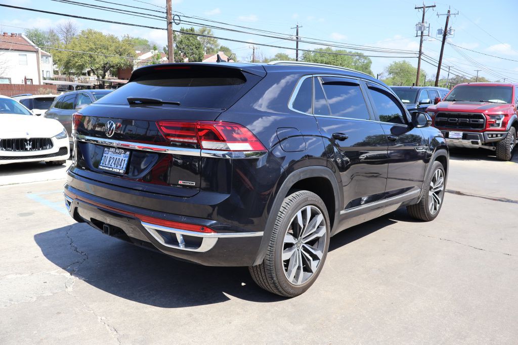 2020 Volkswagen Atlas Cross Sport Image 7