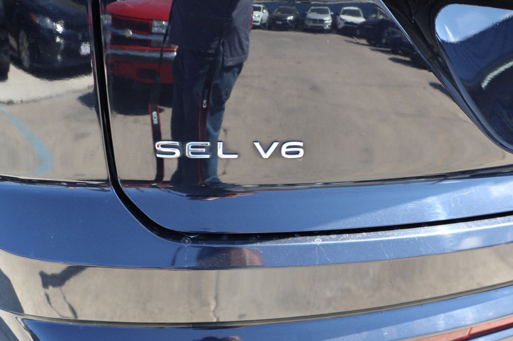 2020 Volkswagen Atlas Cross Sport Image 11