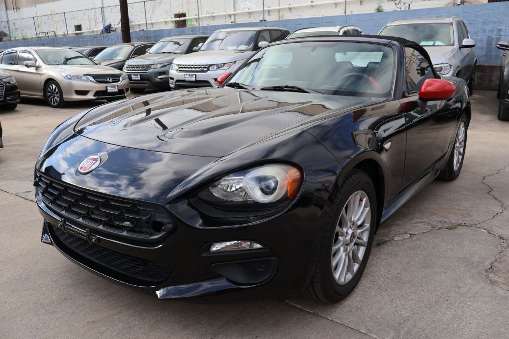 2018 FIAT 124 Spider Image 3