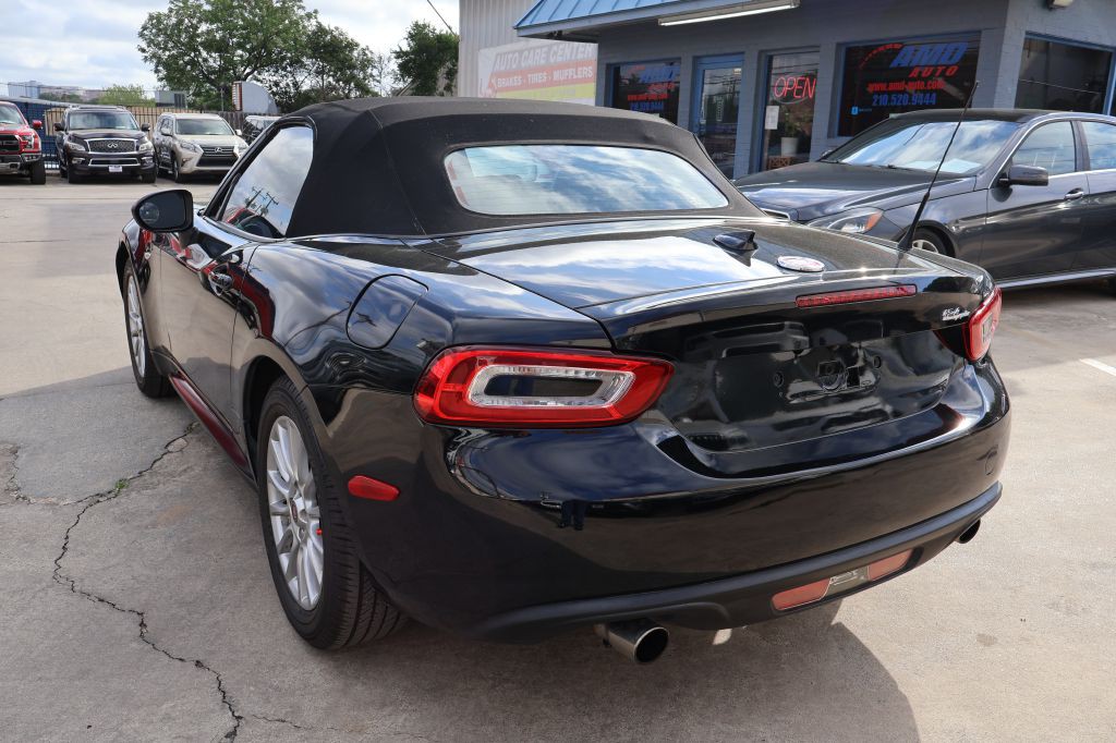 2018 FIAT 124 Spider Image 5