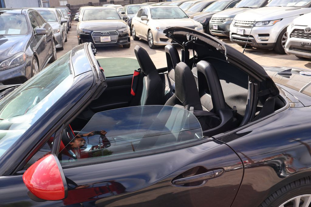 2018 FIAT 124 Spider Image 43