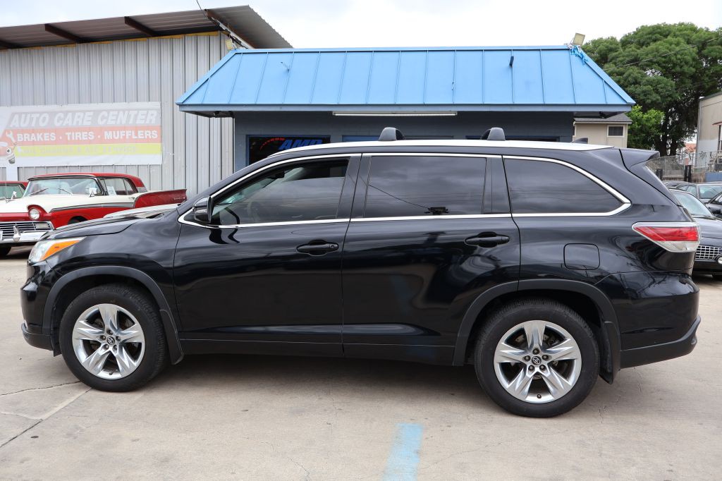 2016 Toyota Highlander Image 4