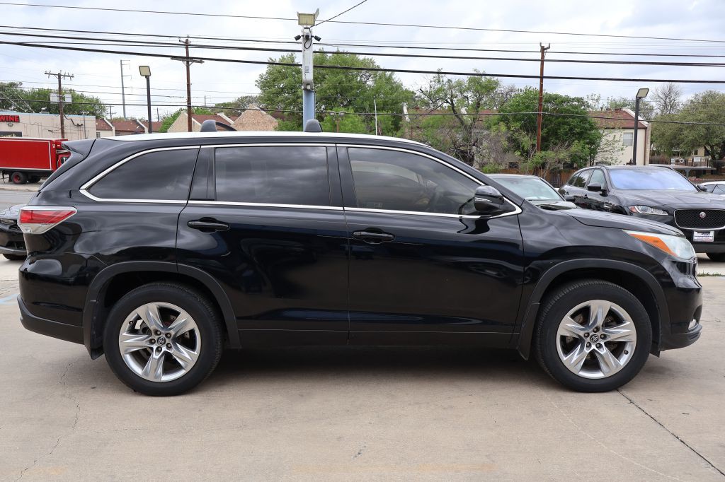 2016 Toyota Highlander Image 8
