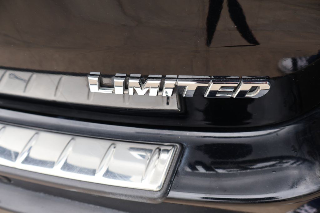 2016 Toyota Highlander Image 12
