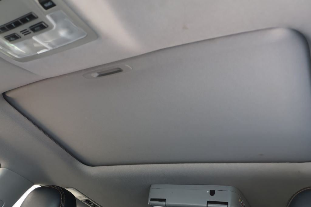 2016 Toyota Highlander Image 44