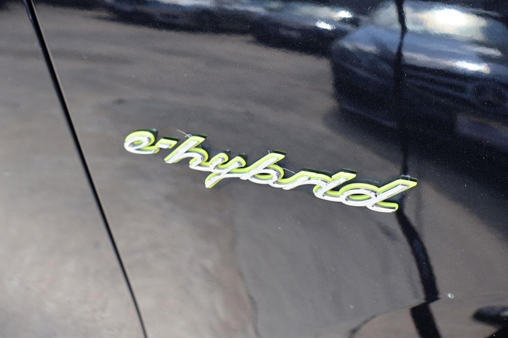 2016 Porsche Cayenne Image 10