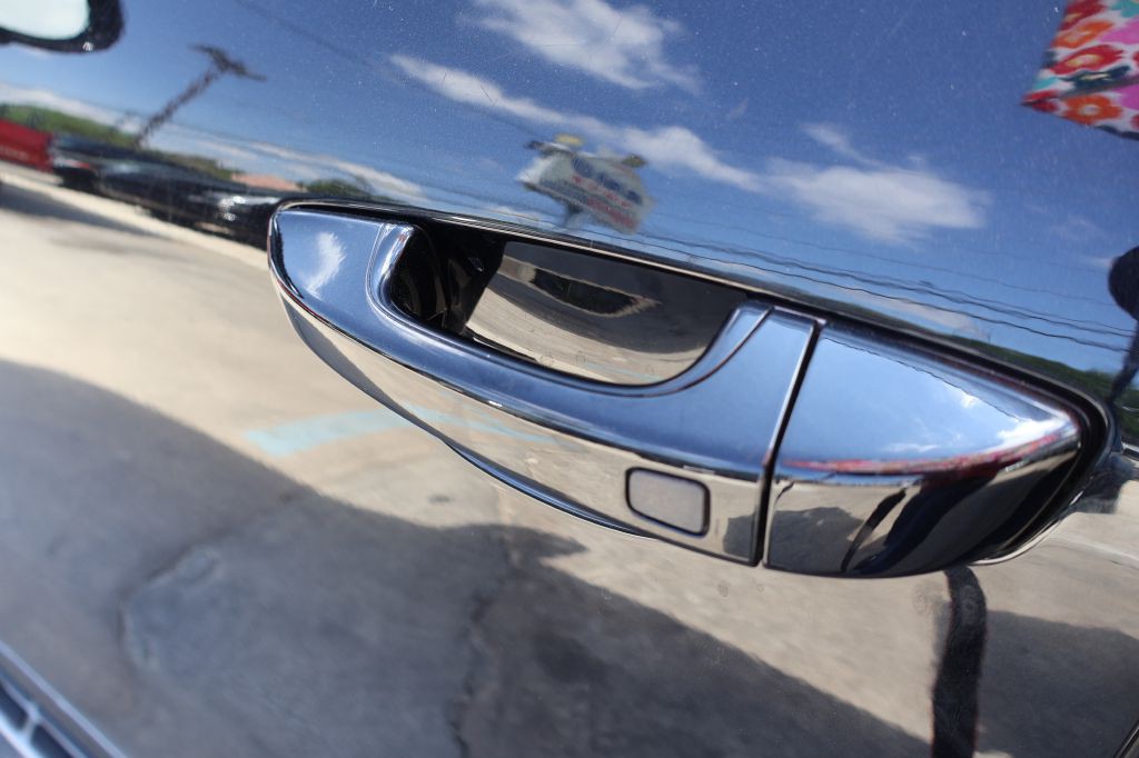 2016 Porsche Cayenne Image 14