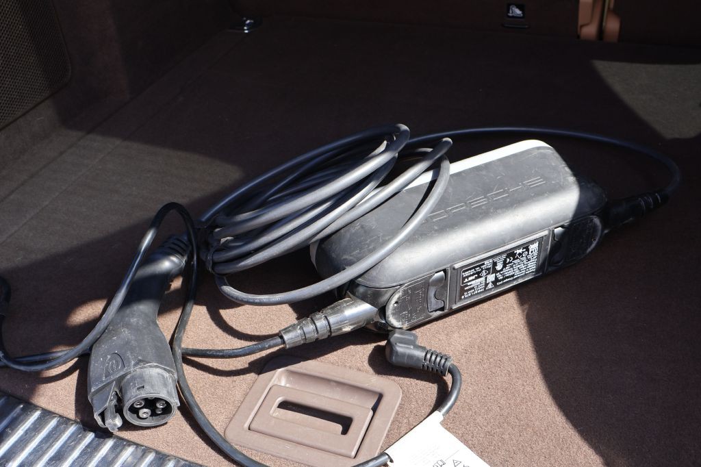 2016 Porsche Cayenne Image 19