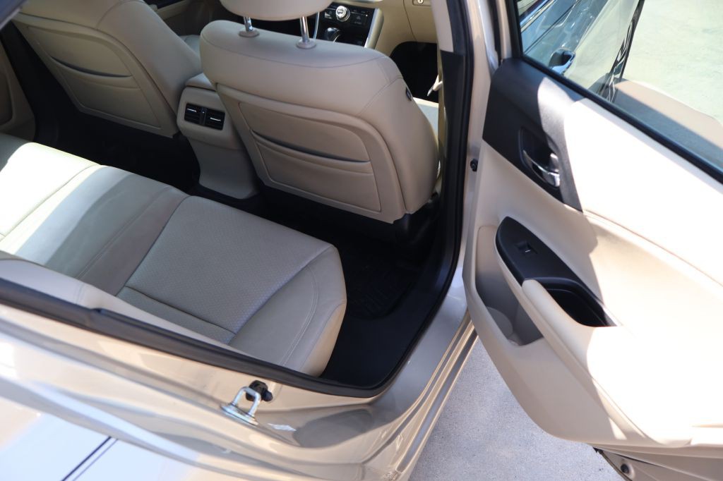 2014 Honda Accord Image 28