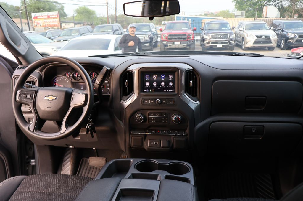 2021 Chevrolet Silverado 1500 Image 17