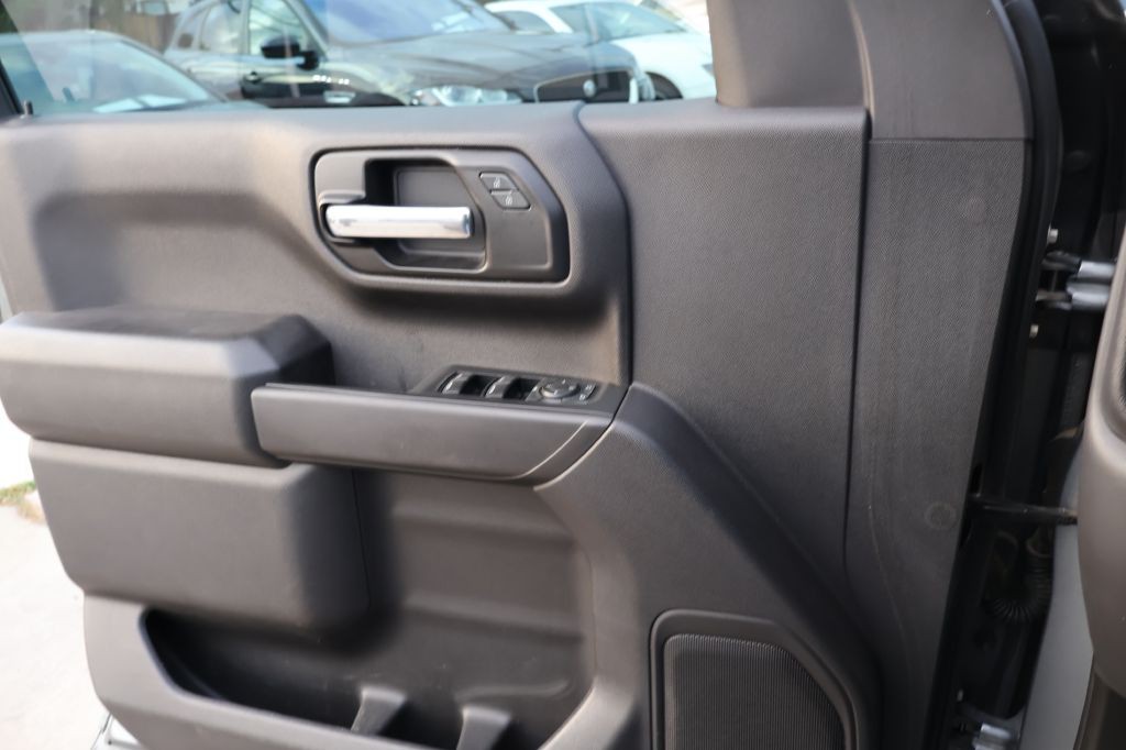 2021 Chevrolet Silverado 1500 Image 25