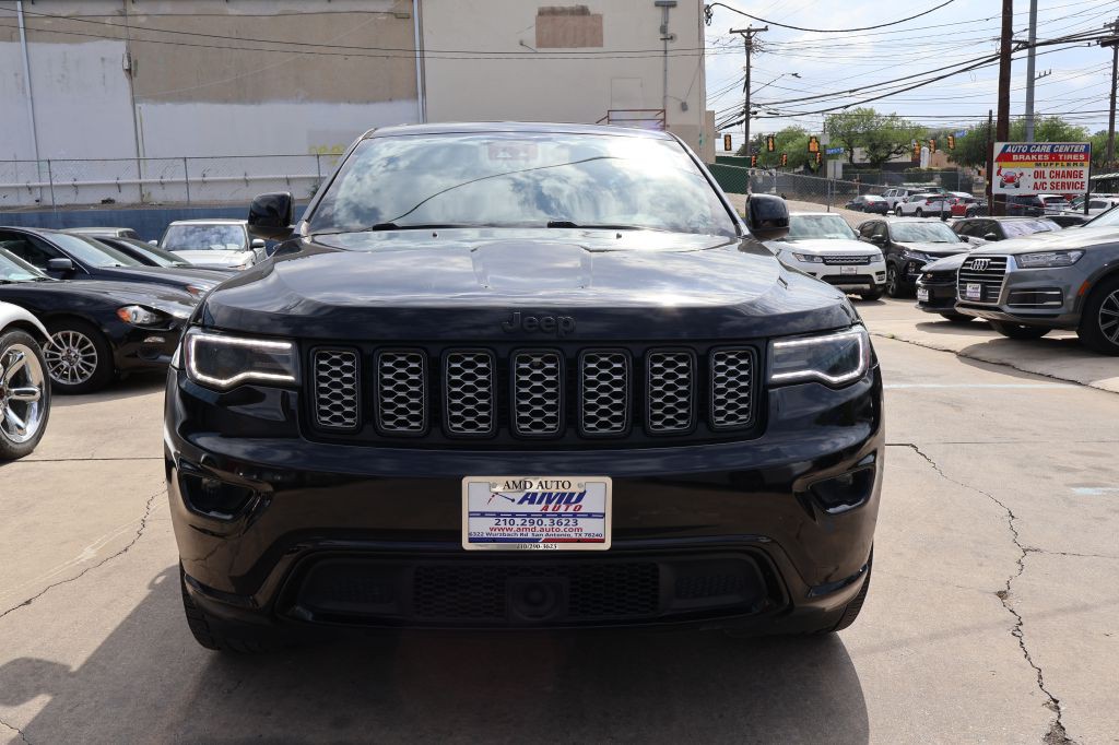 2020 Jeep Grand Cherokee Image 2
