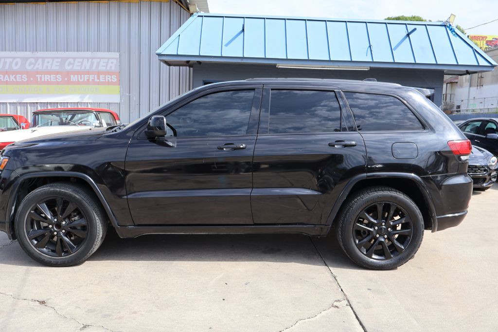 2020 Jeep Grand Cherokee Image 4