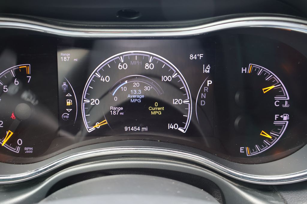 2020 Jeep Grand Cherokee Image 25