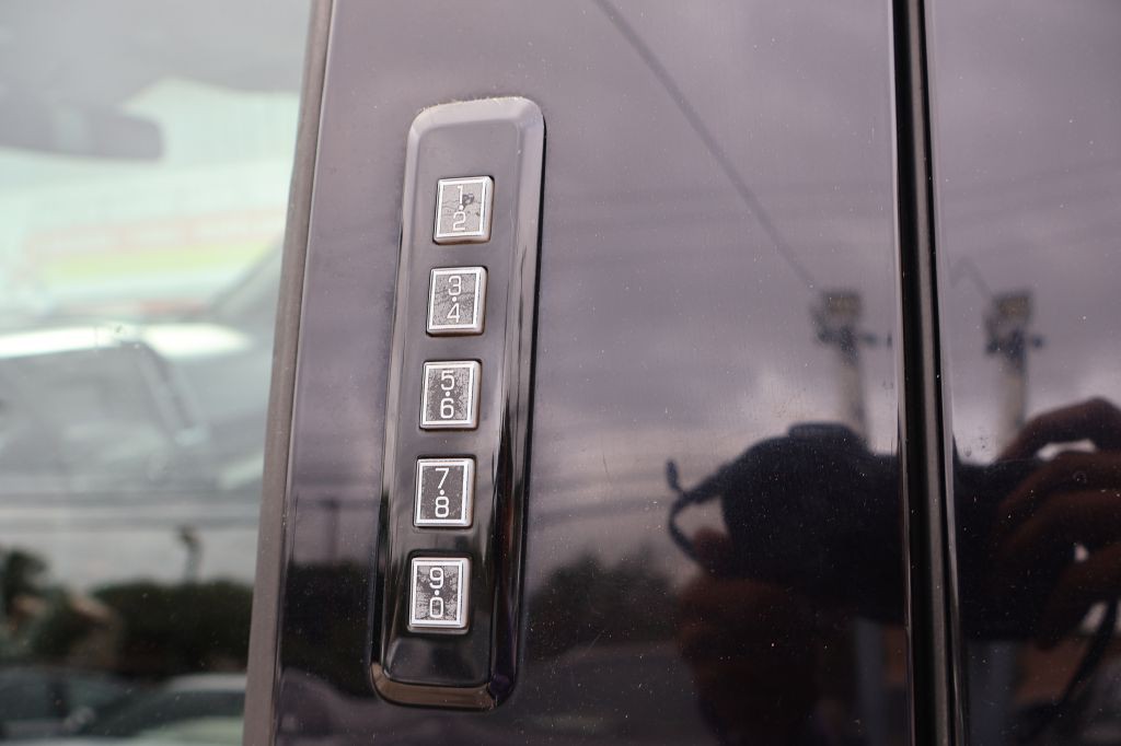 2016 Ford F-150 Image 19