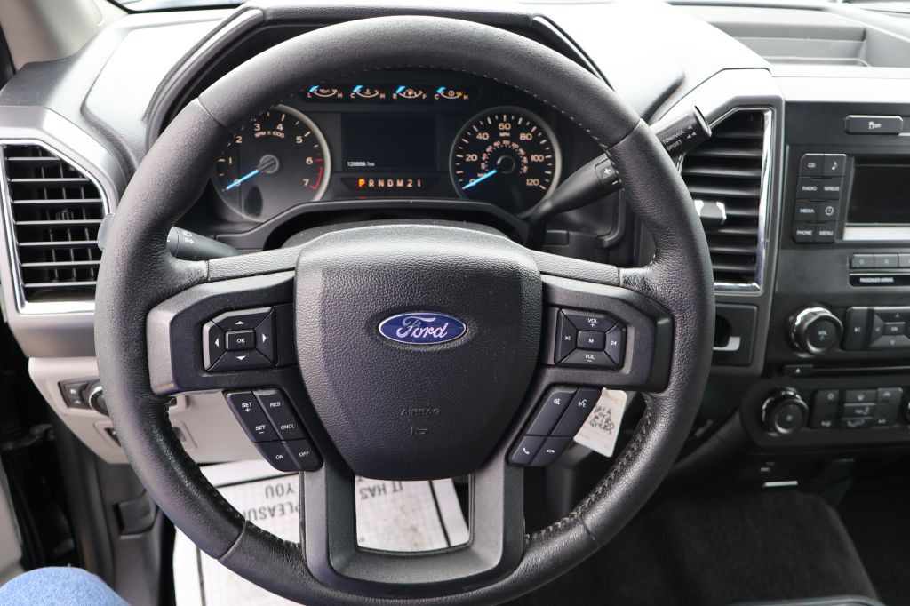 2016 Ford F-150 Image 32