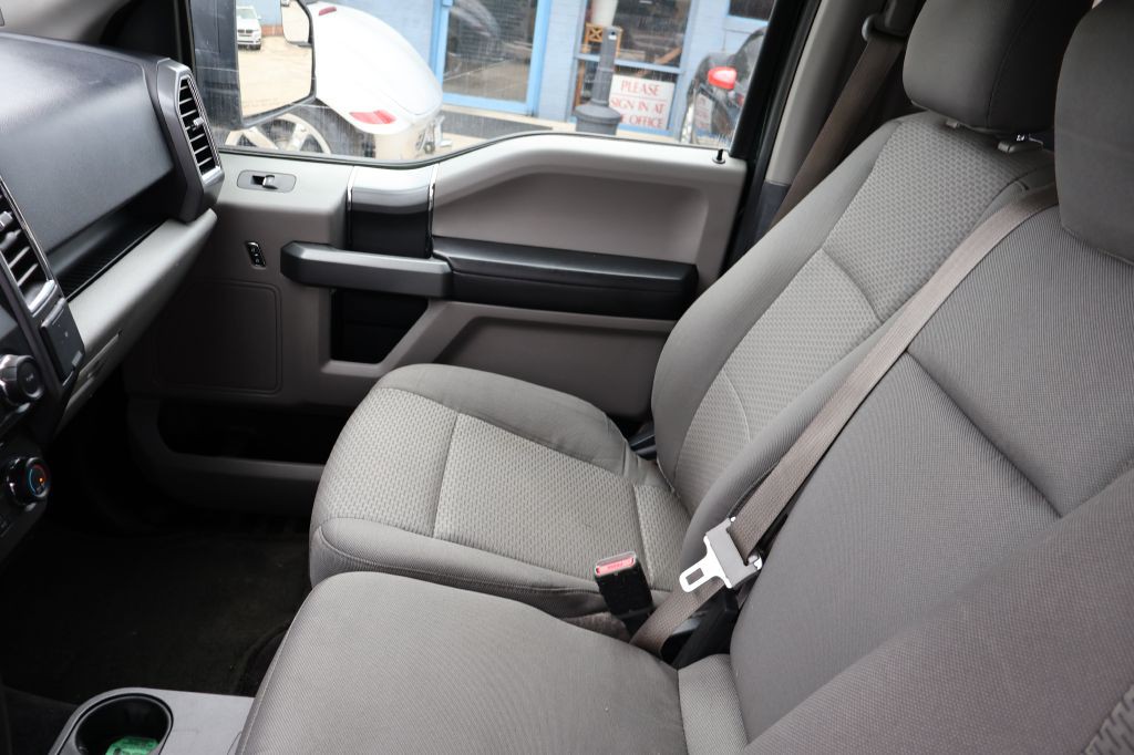 2016 Ford F-150 Image 40