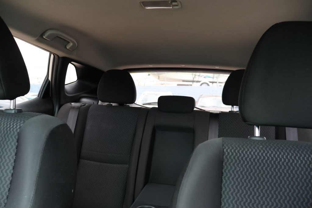 2017 Nissan Rogue Image 29