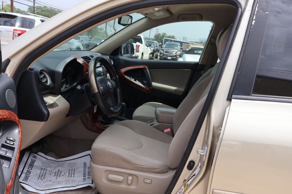 2008 Toyota Rav4 Image 18