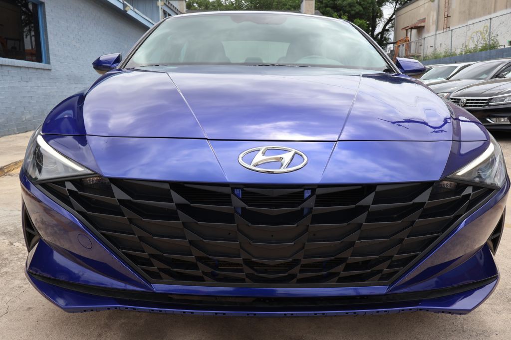 2023 Hyundai Elantra Image 44