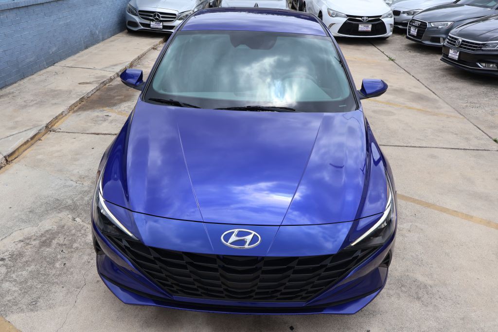 2023 Hyundai Elantra Image 45