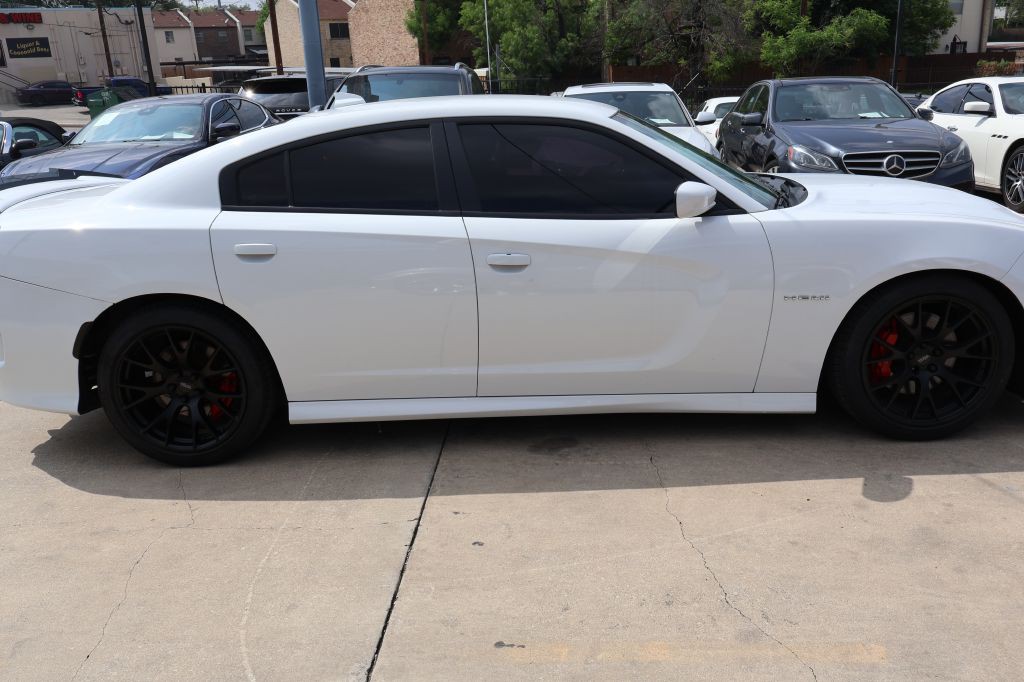 2021 Dodge Charger Image 11