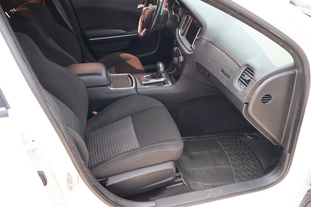 2021 Dodge Charger Image 22