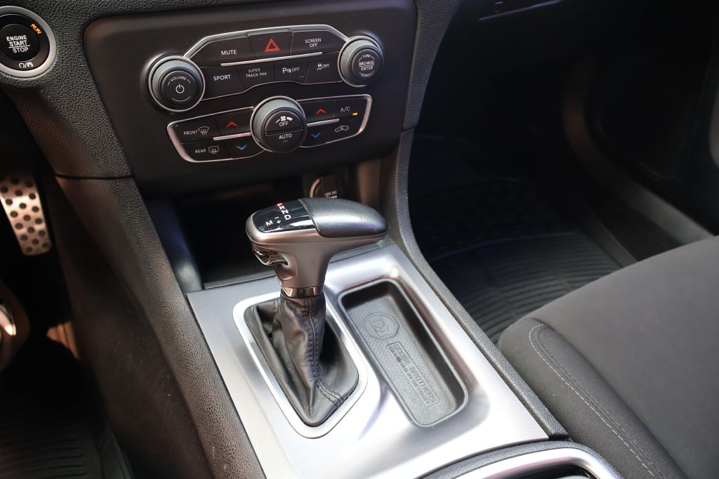 2021 Dodge Charger Image 27