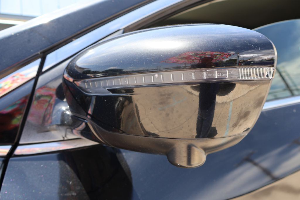 2017 Nissan Murano Image 16