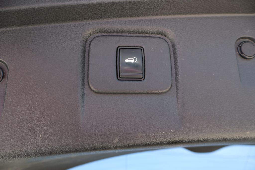 2017 Nissan Murano Image 22