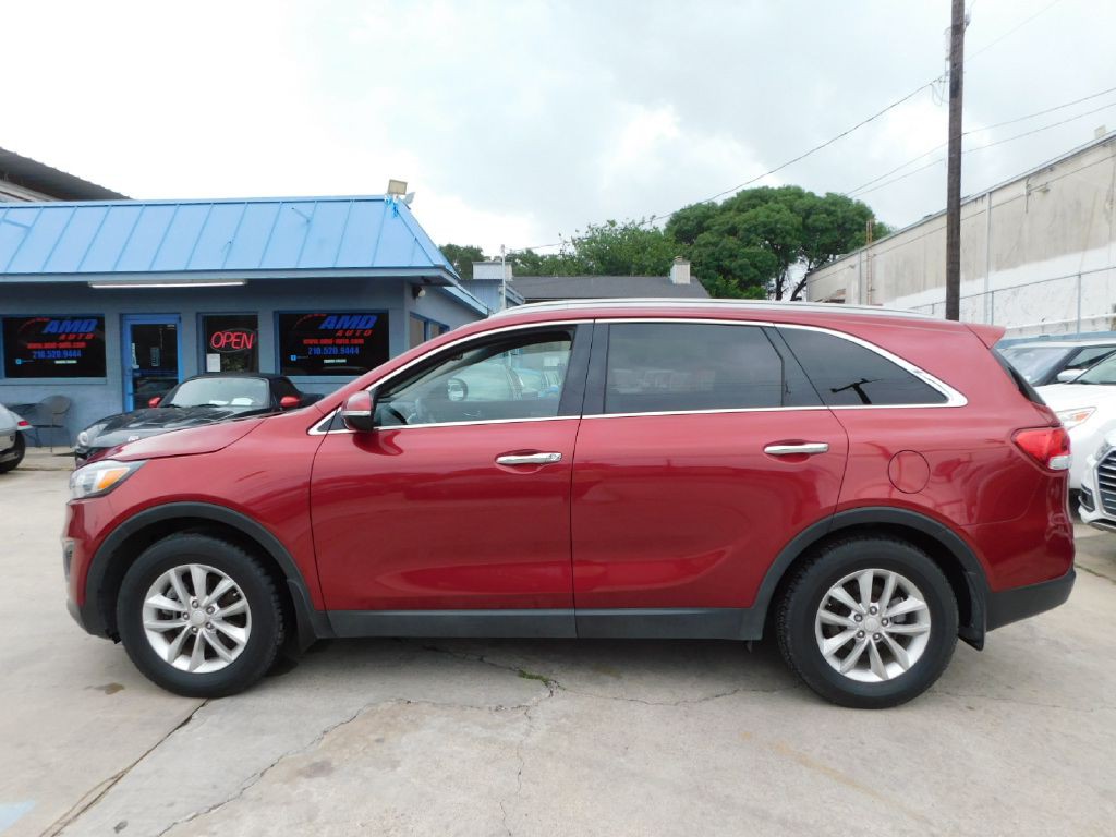 2016 Kia Sorento Image 4